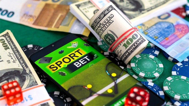 Turn your gameplay into real experiences and earnings Turn your gameplay into real experiences and earnings